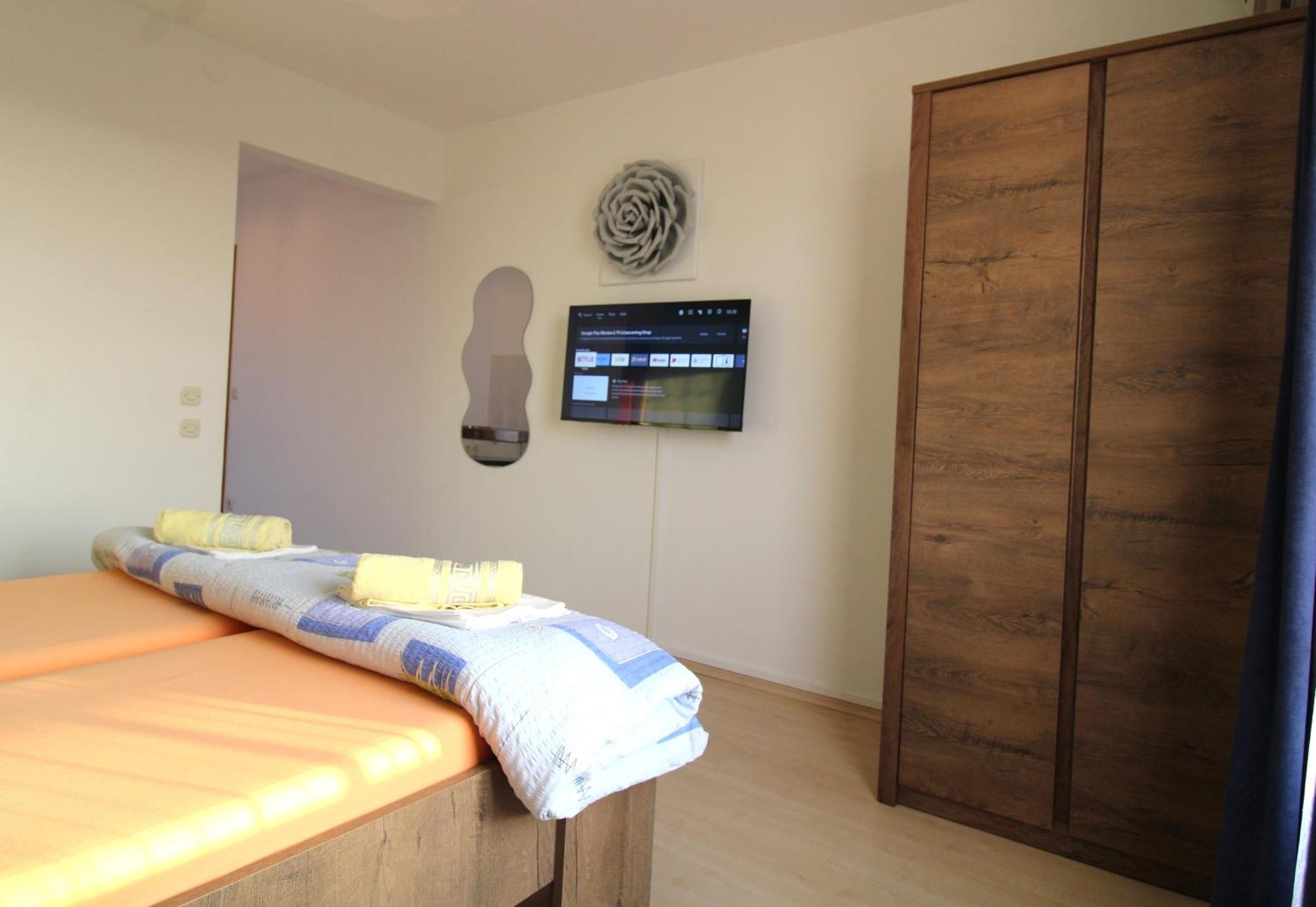 Apartment Studio Baric Пореч Екстериор снимка